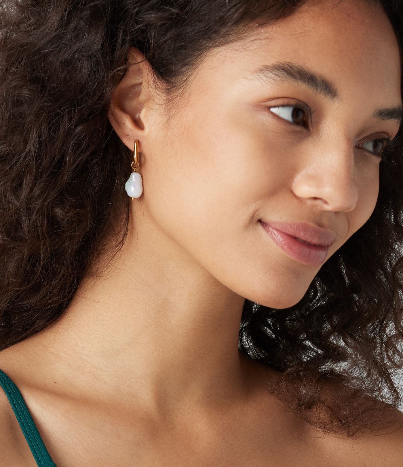 Imitation Pearl Pendant Earrings