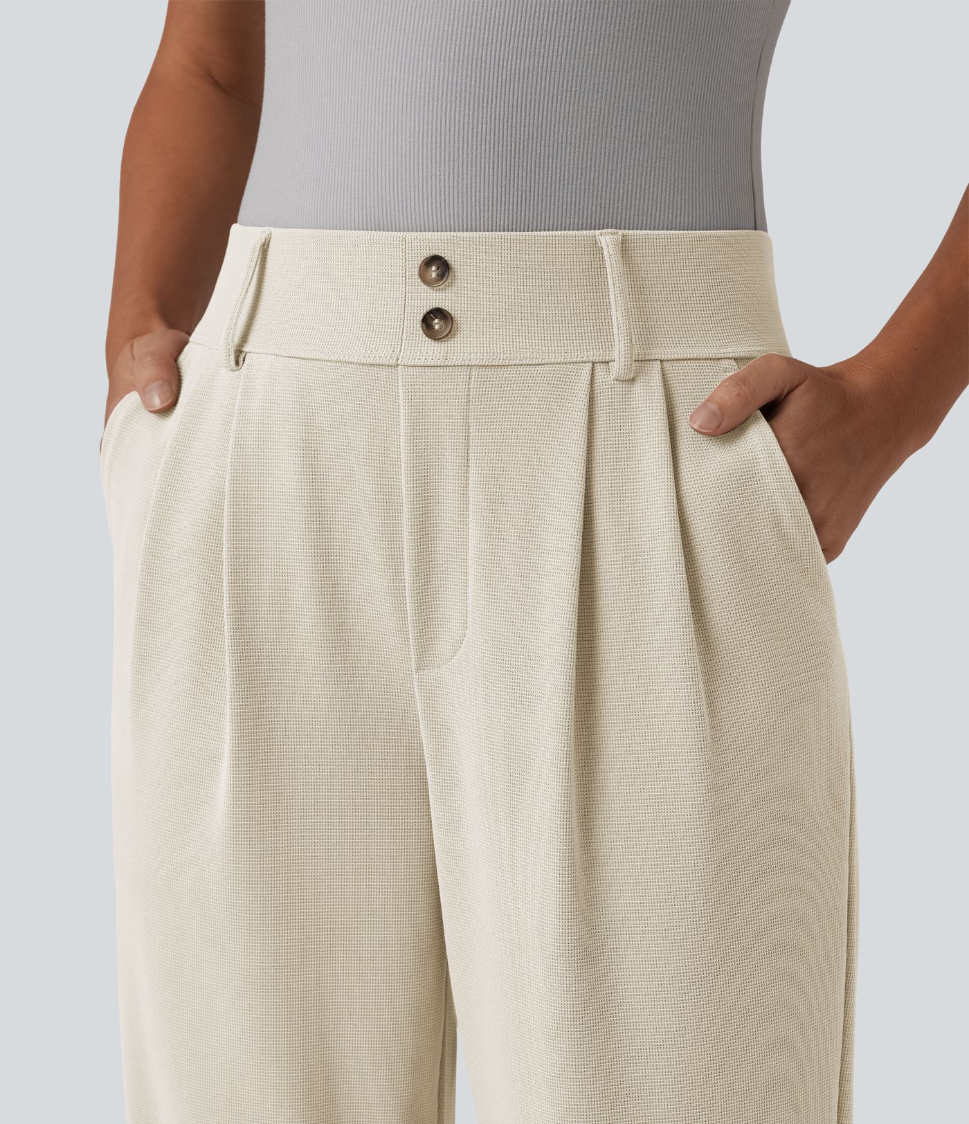 Halara Flex™ - Schmal zulaufende Bürohose mit hohem Bund, Seitentaschen und Waffelstoff