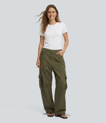 Mid Rise Baggy Workout Cargo Pants with Pockets