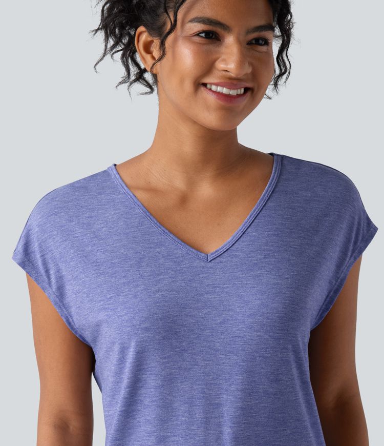 Lässiges T-Shirt mit V-Ausschnitt und kurzen Ärmeln