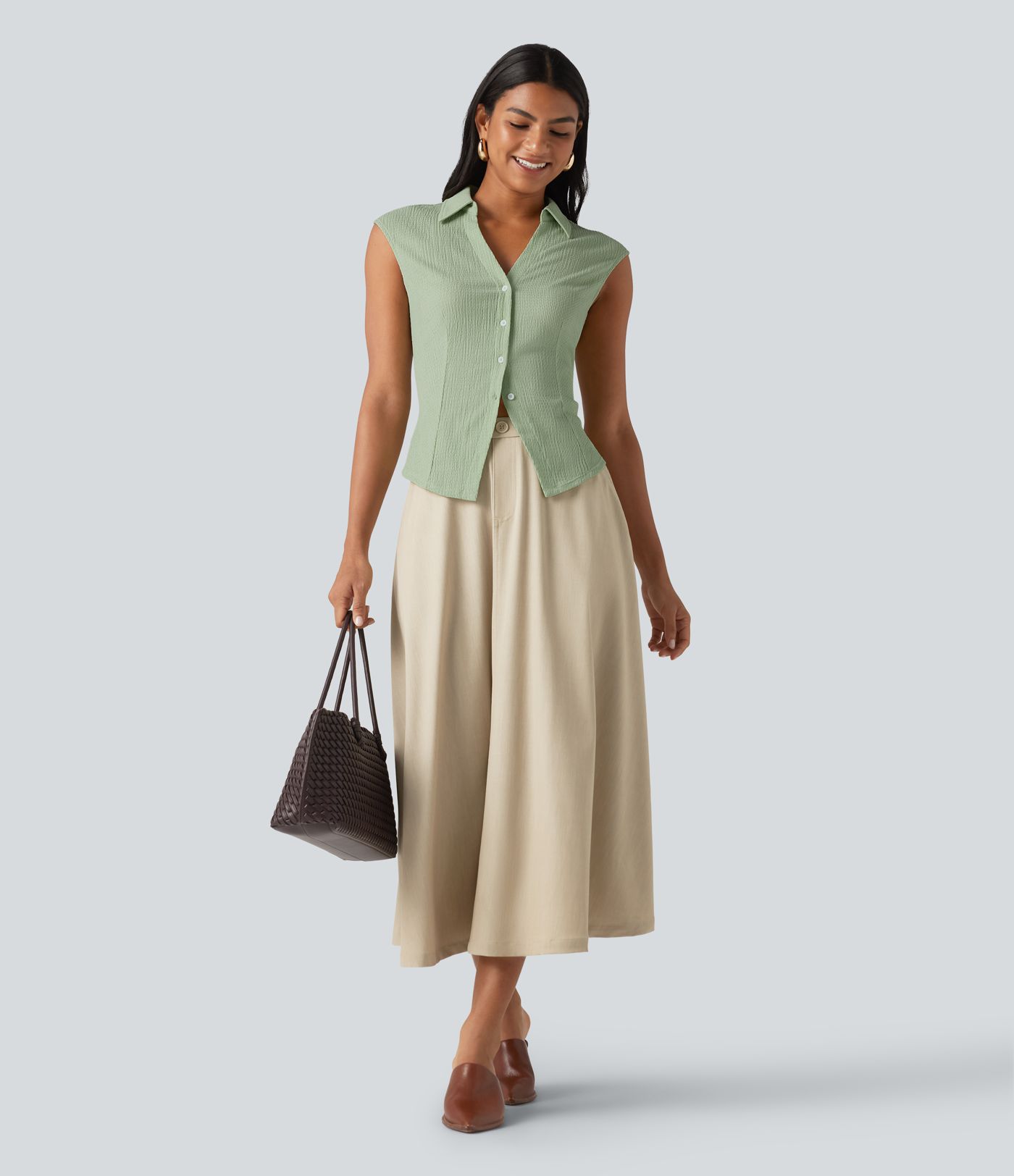 Sleeveless Casual Shirt