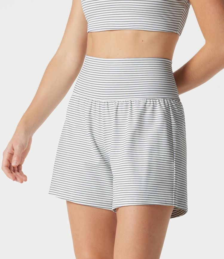 Super High Waisted 2-in-1 Stripe Yoga Shorts 5'' with Pockets