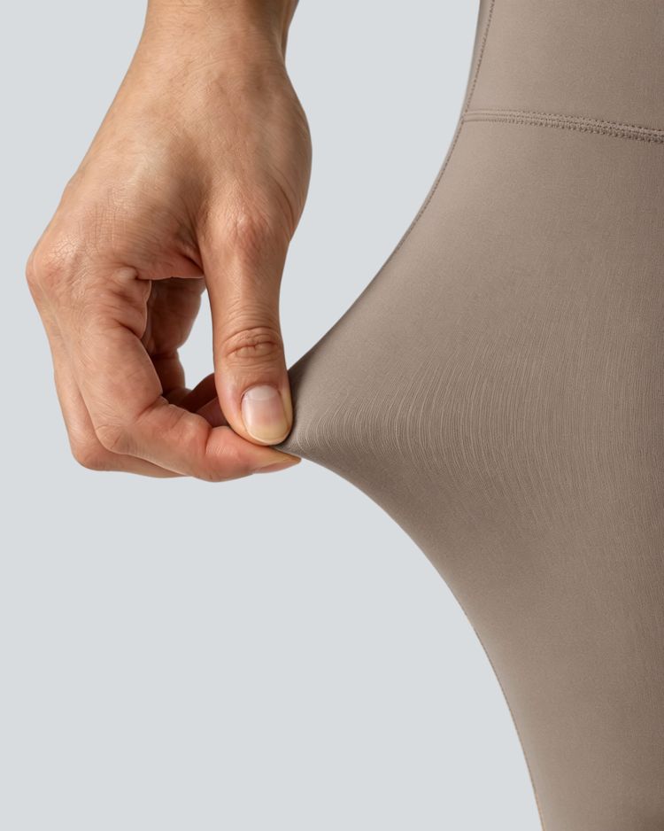 Ultra-Stretch Comfort, Zero Squeeze