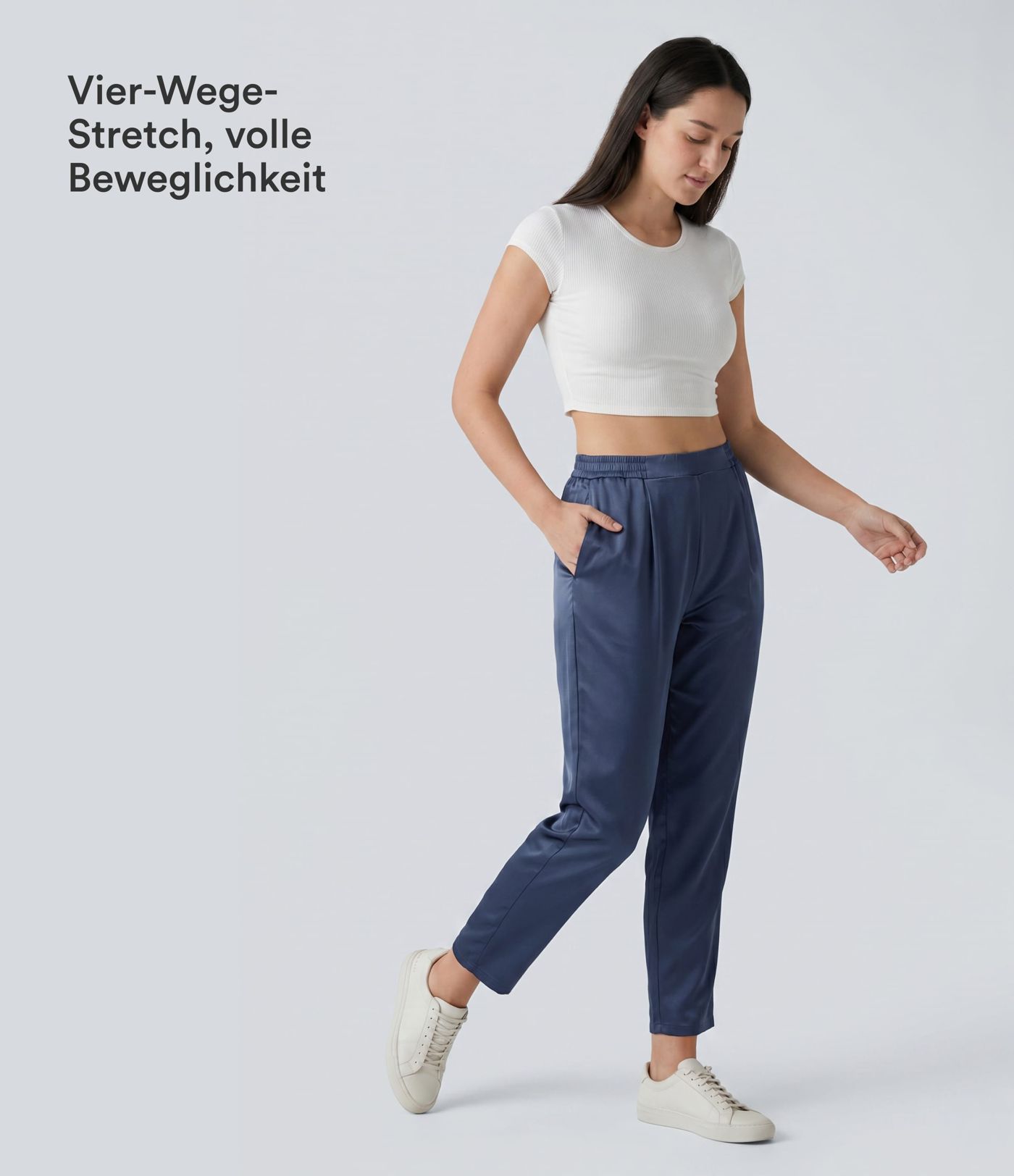 Lässige, schmal zulaufende Hose aus Satin mit hohem Bund und Seitentaschen