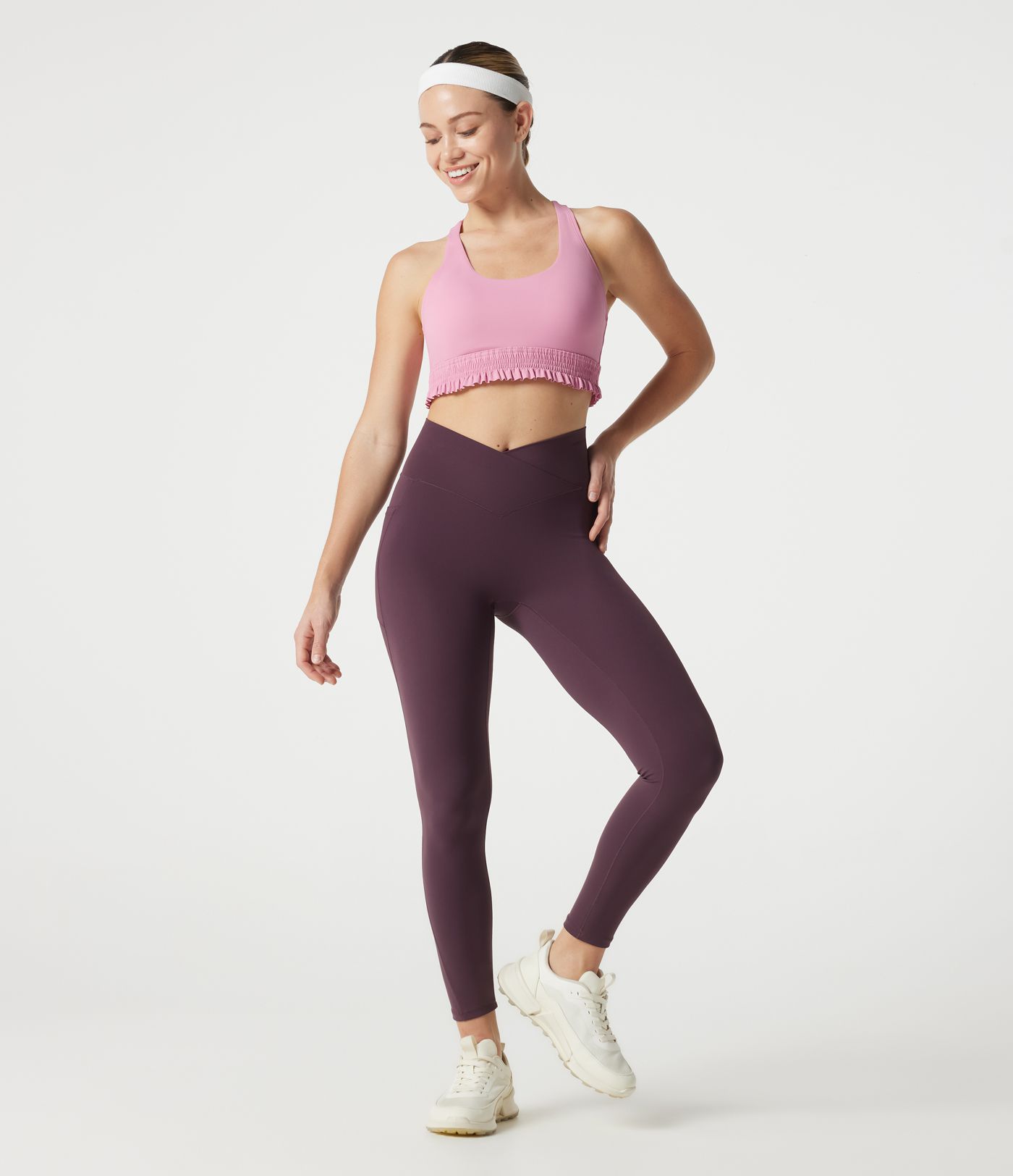 Low Support U Neck Built-in Bra Frill Hem Workout Sports Bra