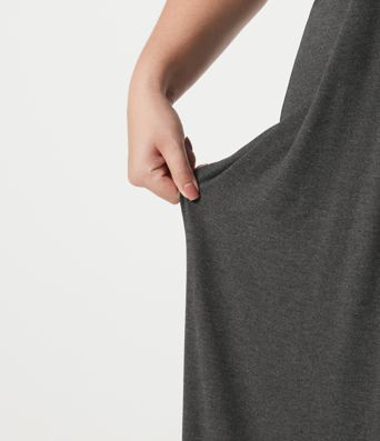 Plus Size Halter Tie Back Maxi Dress with Pockets Plus Size Halter Tie Back Maxi Dress with Pockets