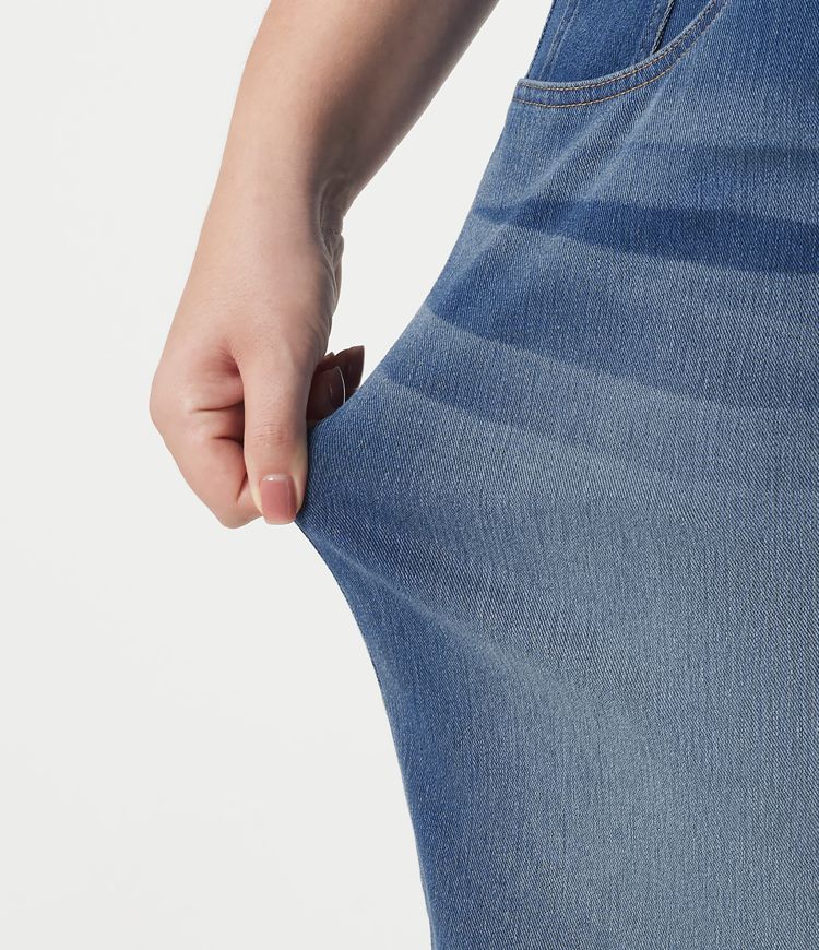 Halara Flex™ Denim Plus Size High Waisted Crossover Tummy Control Casual Baggy Shorts with Pockets