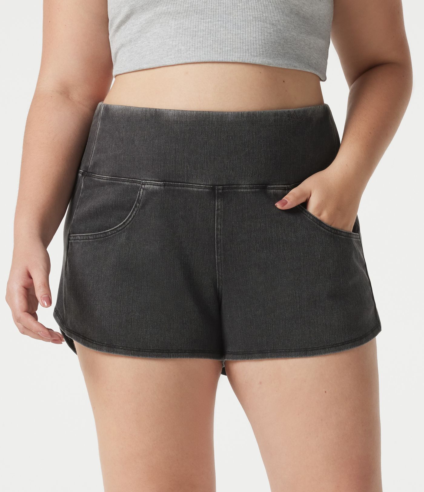 Halara Flex™ - Lässige Shorts aus Denim mit hohem Bund, Seitentaschen, Bauchkontrolle und abgerundetem Saum - Plus-Size, skinny fit