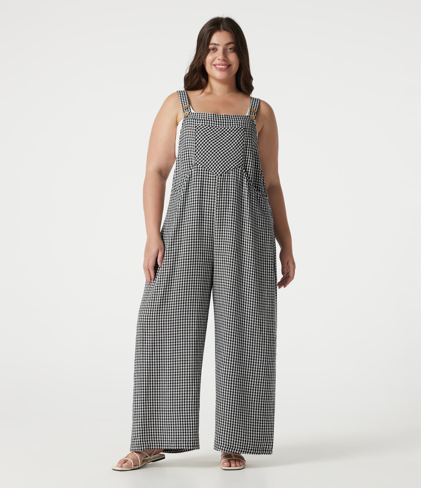 Lässige Latzhose in Leinenoptik mit mehreren Taschen und Karomuster - Plus-Size