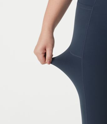 Halara UltraSculpt™ Plus Size High Waisted Scrunch Butt Lifting Tummy Control Shaping Yoga Flare Leggings with Pockets