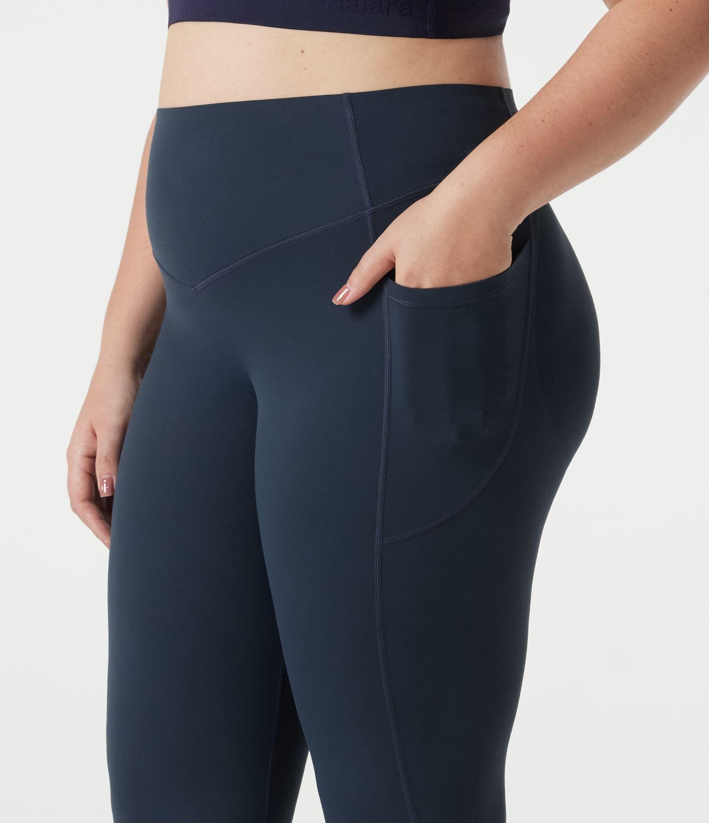 Halara UltraSculpt™ Plus Size High Waisted Scrunch Butt Lifting Tummy Control Shaping Yoga Flare Leggings with Pockets