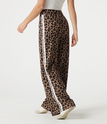 High Waisted Baggy Color Block Leopard Print Waffle Casual Pants with Pockets High Waisted Baggy Color Block Leopard Print Waffle Casual Pants with Pockets