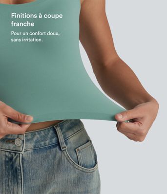 Crop top casual col U avec brassière intégrée — Bonnets B-E Crop top casual col U avec brassière intégrée — Bonnets B-E
