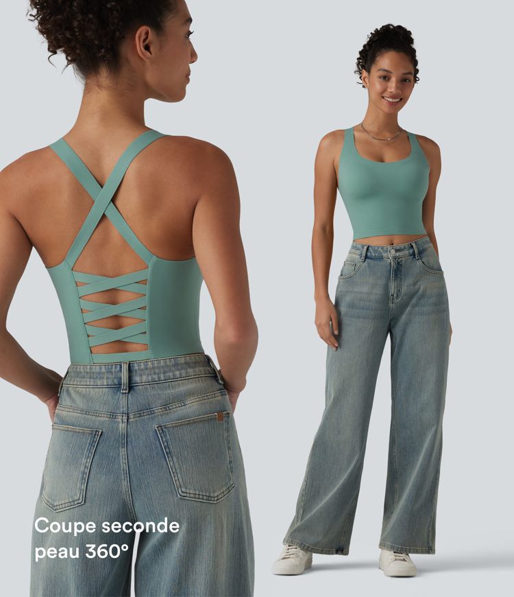 Crop top casual col U avec brassière intégrée — Bonnets B-E Crop top casual col U avec brassière intégrée — Bonnets B-E
