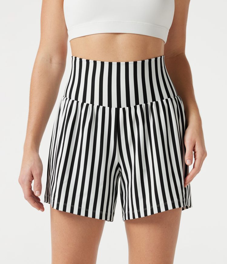 Ultra High-Waist Stripes 2-in-1 Yoga Baggy Shorts with Pockets Ultra High-Waist Stripes 2-in-1 Yoga Baggy Shorts with Pockets