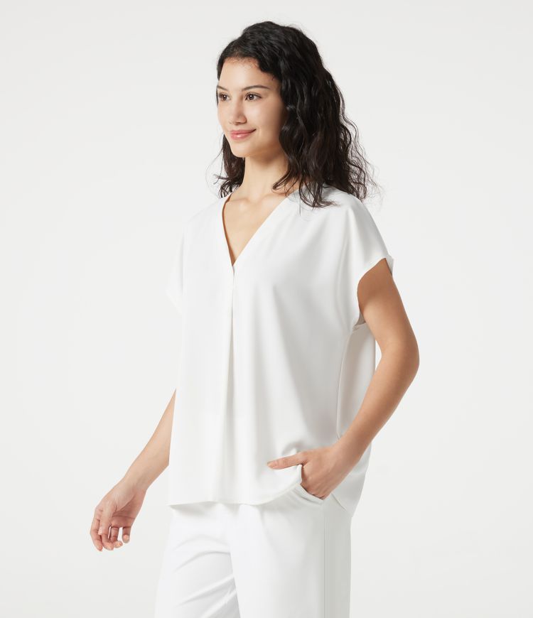 Wrinkle-resistant V-neck Short Sleeve Oversized Work Blouse
