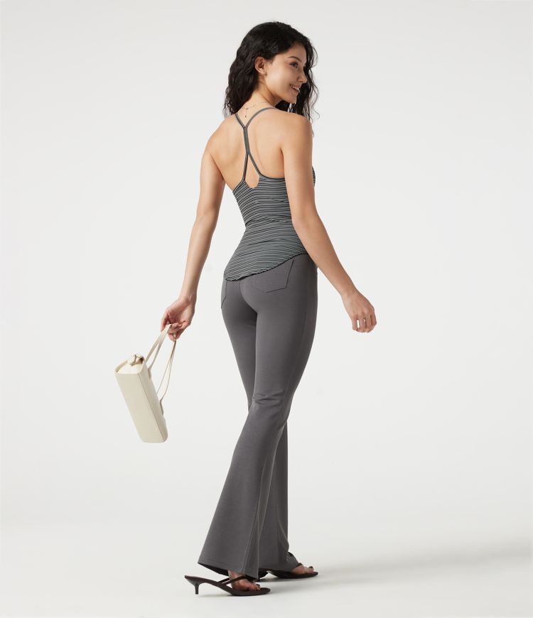 Halara UltraSculpt™ Jacquard Stripe Cut-Out Back Curved Hem Built-in Bra Casual Cami Top