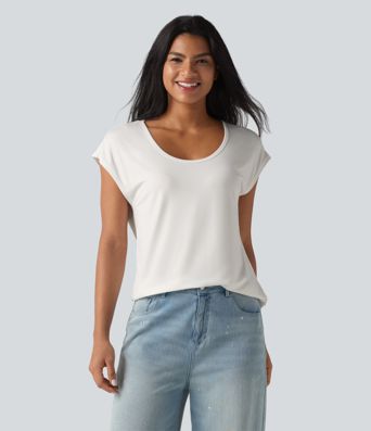 U-Neck Short Sleeve Casual T-Shirt U-Neck Short Sleeve Casual T-Shirt