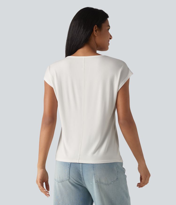 U-Neck Short Sleeve Casual T-Shirt U-Neck Short Sleeve Casual T-Shirt