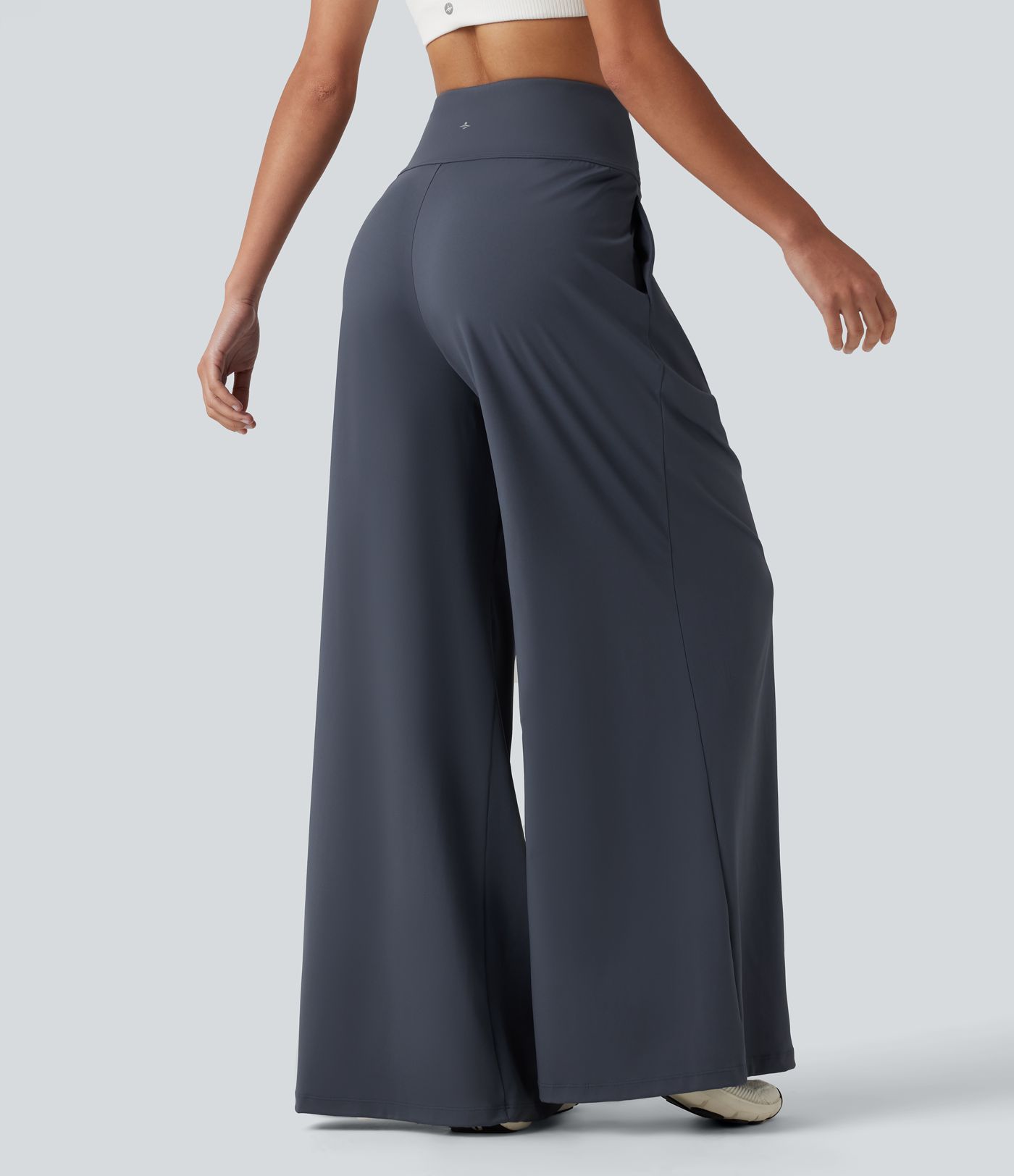 Pantalon yoga ample SoftlyZero™Airy effet frais InstantCool à plis taille haute avec poches Pantalon yoga ample SoftlyZero™Airy effet frais InstantCool à plis taille haute avec poches
