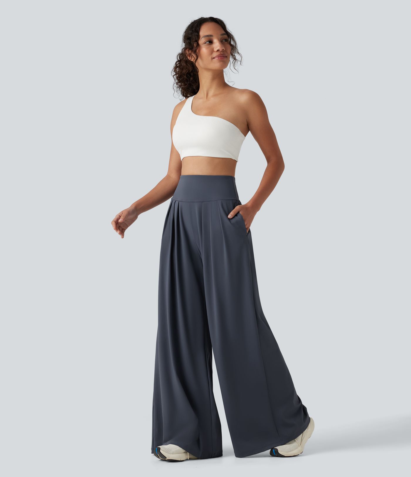 Pantalon yoga ample SoftlyZero™Airy effet frais InstantCool à plis taille haute avec poches Pantalon yoga ample SoftlyZero™Airy effet frais InstantCool à plis taille haute avec poches