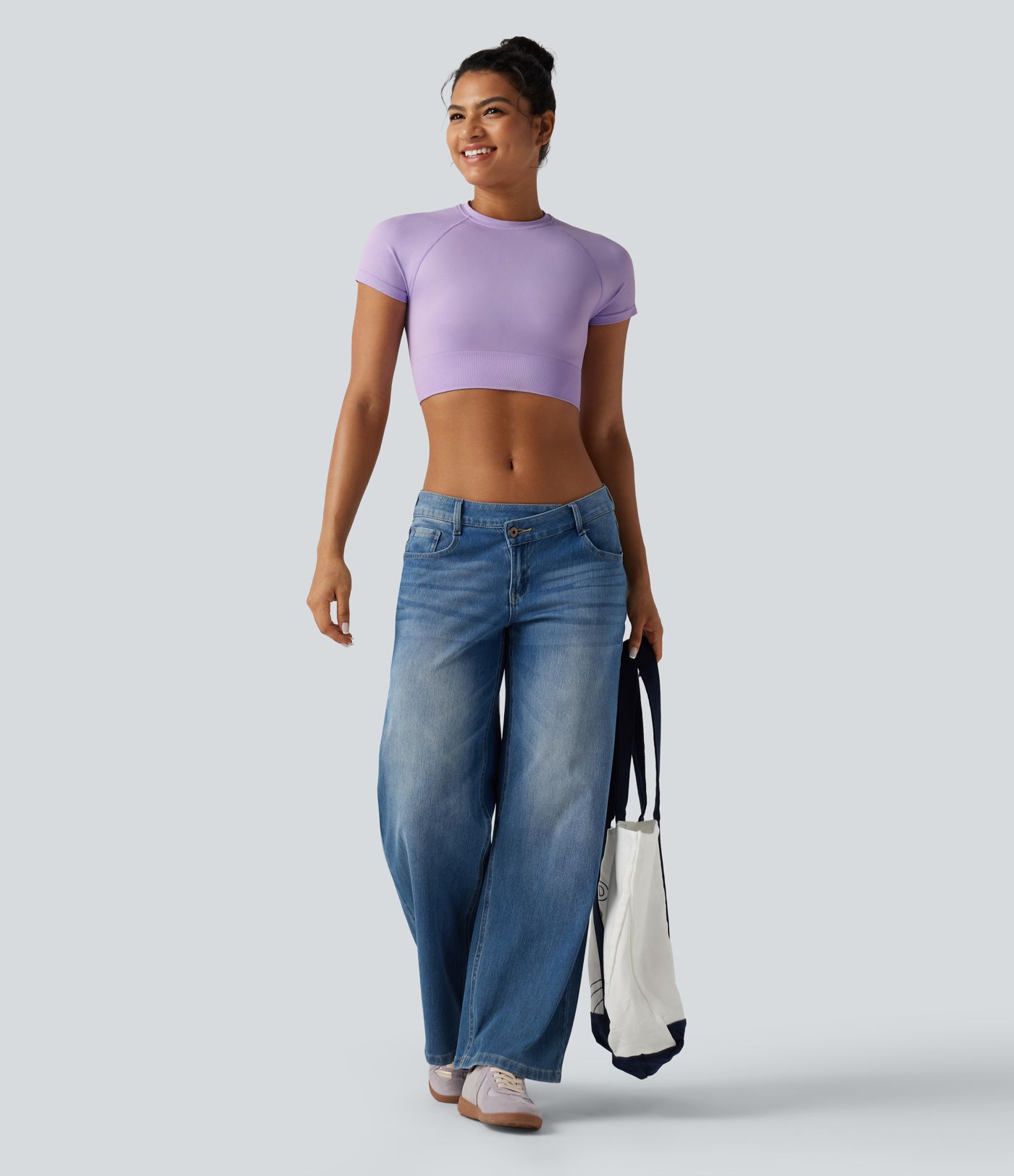 OneForm Seamless Flow Round Neck Short Sleeve Cropped Casual T-Shirt