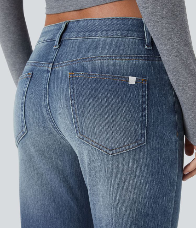 Halara Flex™ Lässige verwaschene Bootcut-Jeans aus elastischem Strick-Denim mit niedrigem Bund, Knopf, Reißverschluss und mehreren Taschen