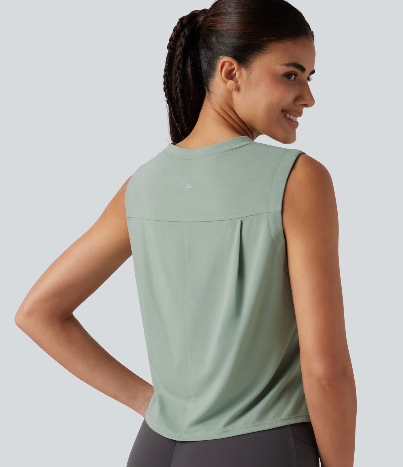 Round Neck High Low Quick Dry Workout Tank Top