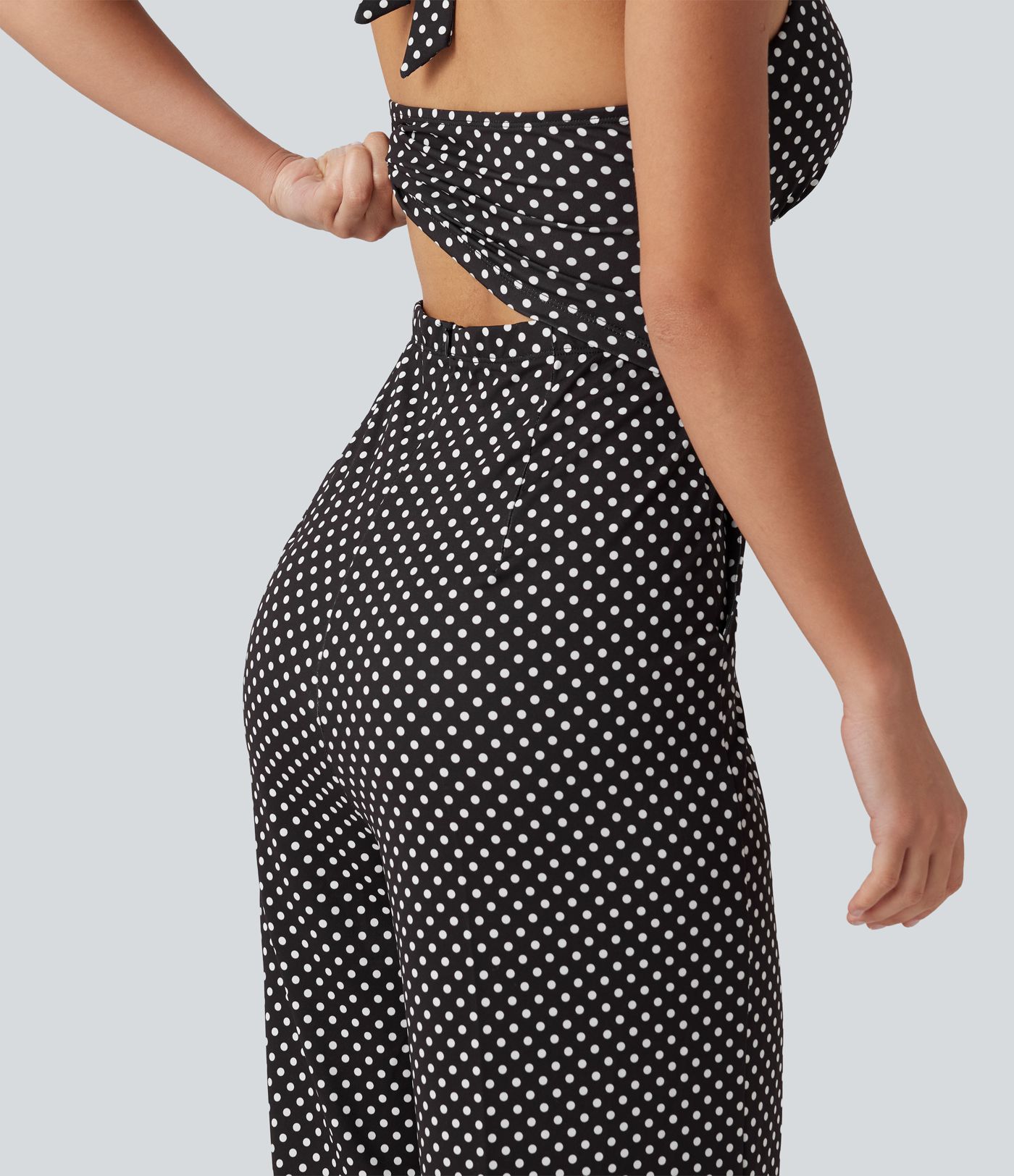 Halter Sleeveless Backless Built-in Bra Polka Dot Print Resort Jumpsuit with Pockets-Easy Peezy Halter Sleeveless Backless Built-in Bra Polka Dot Print Resort Jumpsuit with Pockets-Easy Peezy