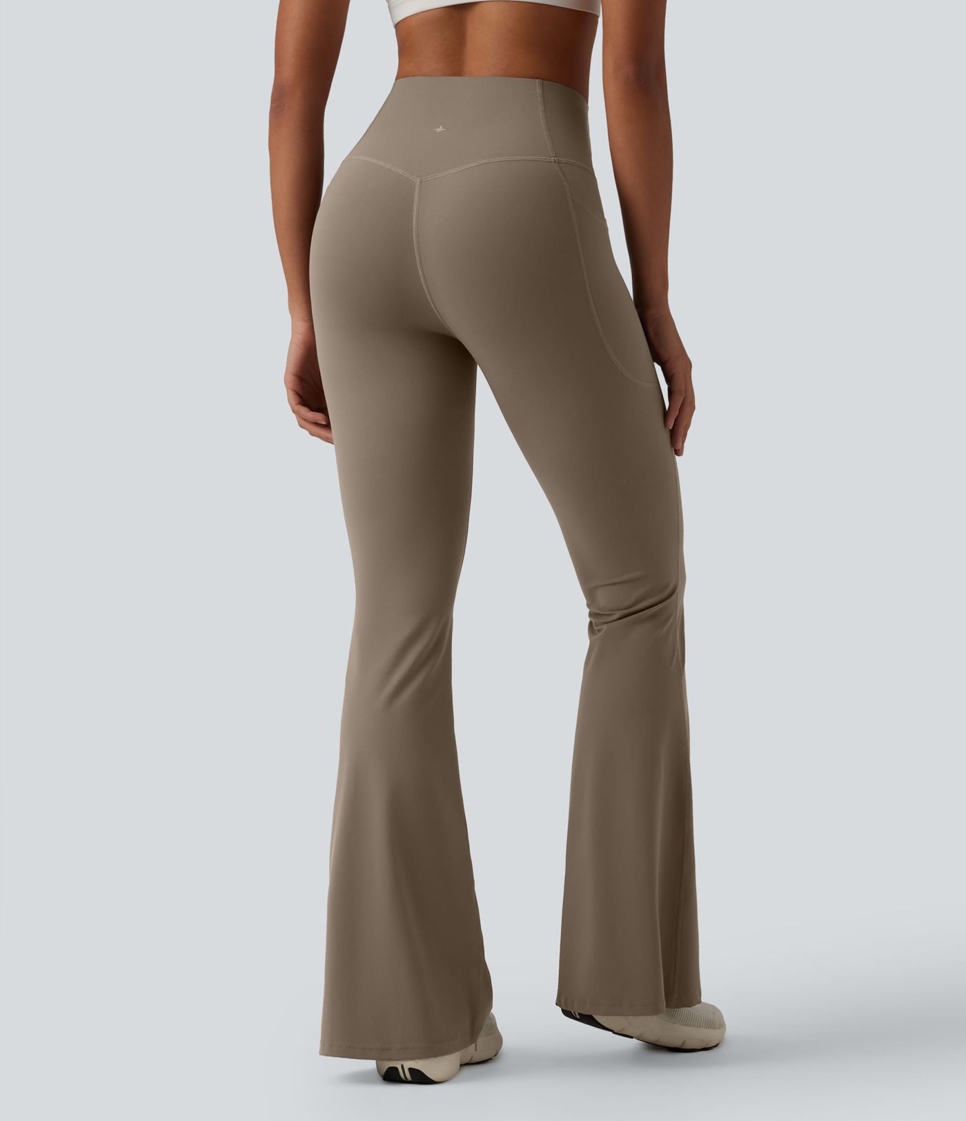 Halara UltraSculpt™ - Flare-Yoga-Leggings mit hohem Bund, Seitentaschen und Bauchkontrolle
