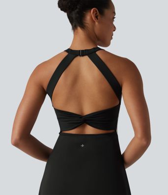 Robe de tennis courte 2-en-1 SoftlyZero™ Airy effet frais InstantCool avec brassière intégrée, color block et poches, accès facile Easy Peasy, protection solaire UPF50+ Robe de tennis courte 2-en-1 SoftlyZero™ Airy effet frais InstantCool avec brassière intégrée, color block et poches, accès facile Easy Peasy, protection solaire UPF50+