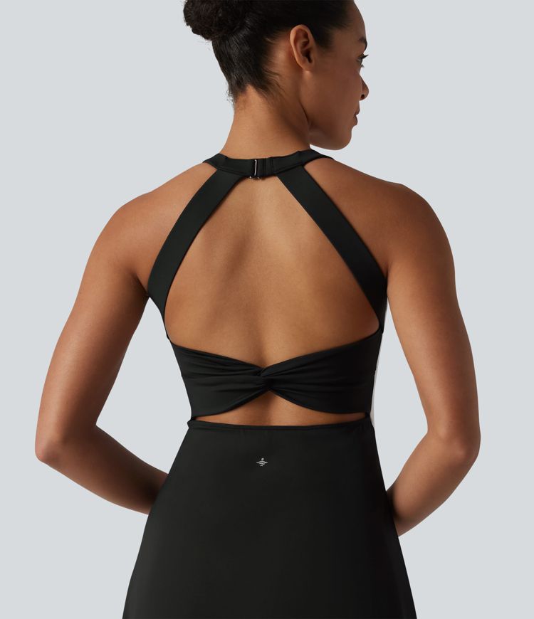 Robe de tennis courte 2-en-1 SoftlyZero™ Airy effet frais InstantCool avec brassière intégrée, color block et poches, accès facile Easy Peasy, protection solaire UPF50+ Robe de tennis courte 2-en-1 SoftlyZero™ Airy effet frais InstantCool avec brassière intégrée, color block et poches, accès facile Easy Peasy, protection solaire UPF50+