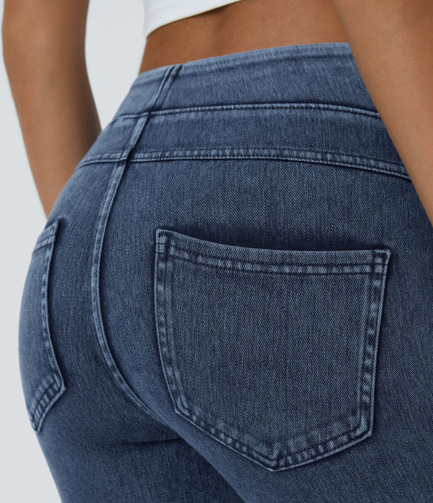 Halara Flex™ High Waisted Pocket Denim Capri Casual Leggings Halara Flex™ High Waisted Pocket Denim Capri Casual Leggings