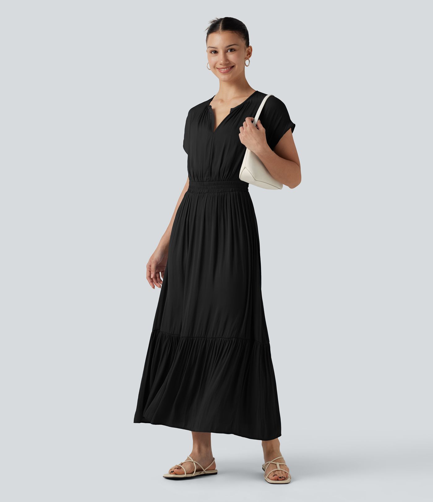 Robe midi décontractée fluide, col V, manches courtes Robe midi décontractée fluide, col V, manches courtes