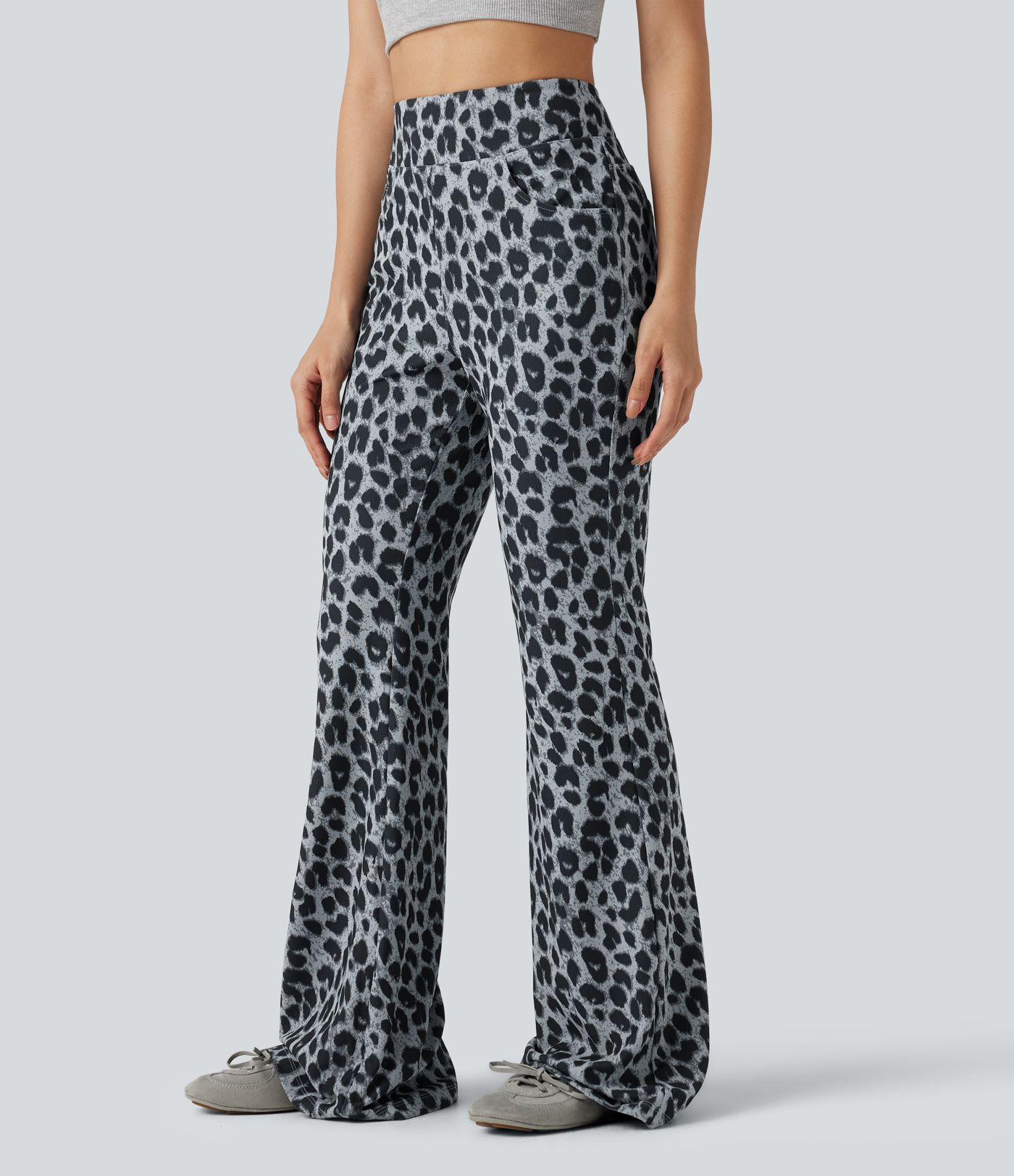High Waisted Leopard Waffle Flare Casual Pants with Pockets High Waisted Leopard Waffle Flare Casual Pants with Pockets
