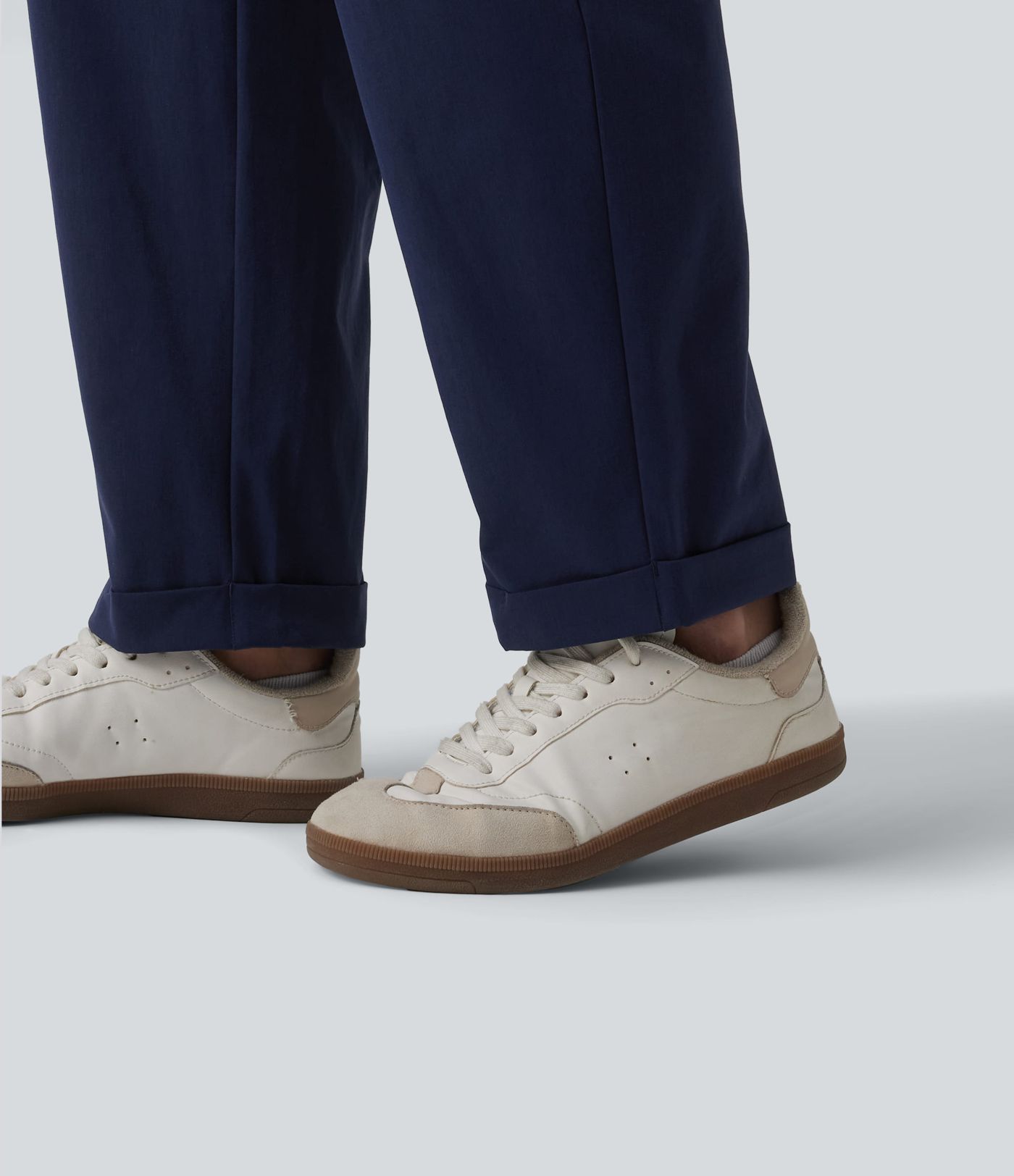 Pantalon casual fuselé 7/8 taille mi-haute plissé en popeline extensible à ourlet retroussé avec poches Pantalon casual fuselé 7/8 taille mi-haute plissé en popeline extensible à ourlet retroussé avec poches
