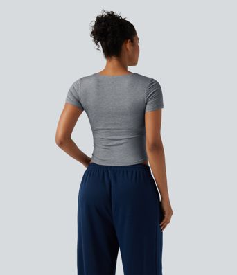 Diamond Collar Built-in Bra Short Sleeve Ruched Curved Hem Yoga Sports Top Diamond Collar Built-in Bra Short Sleeve Ruched Curved Hem Yoga Sports Top