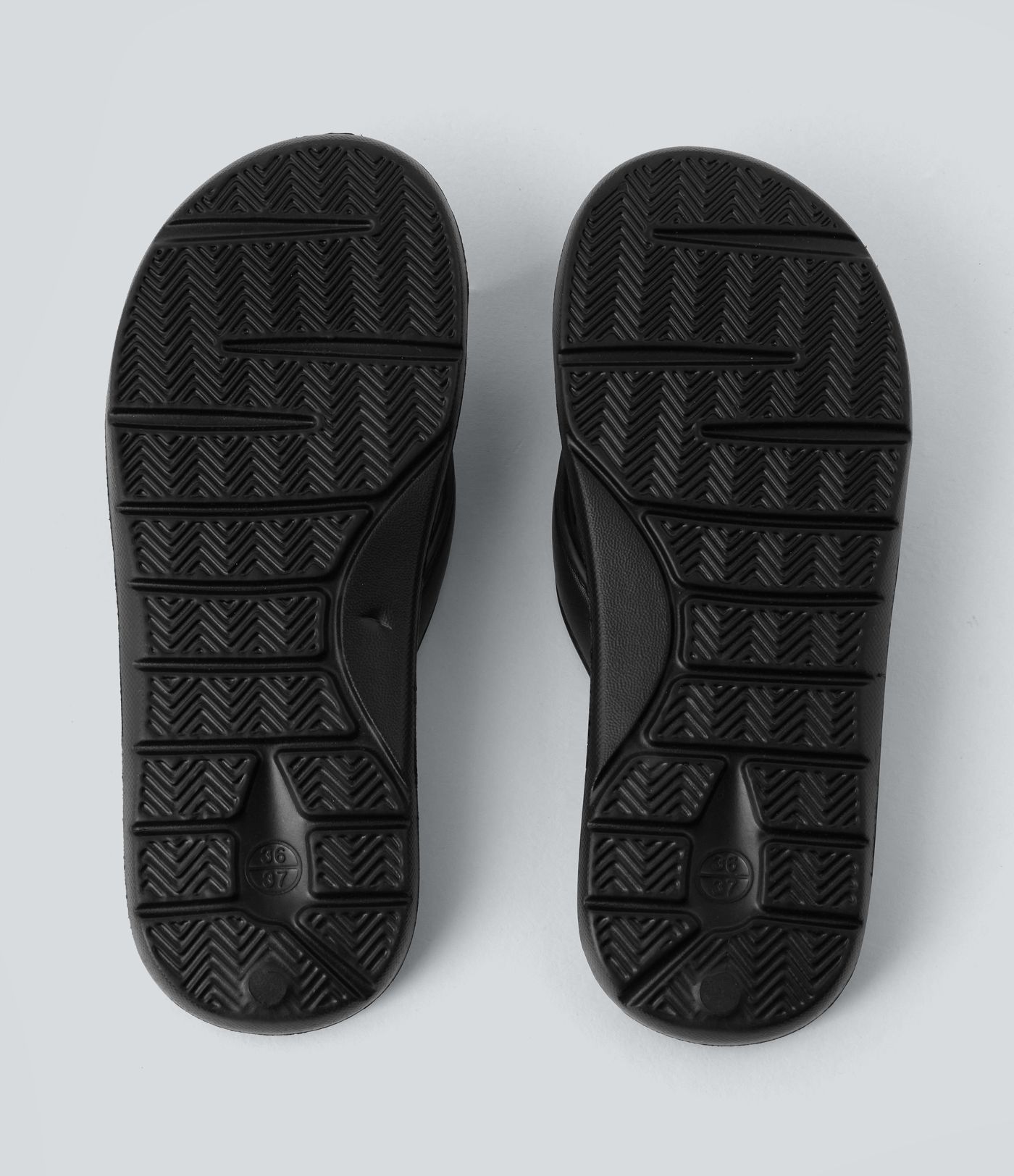 Plain Flip Flops