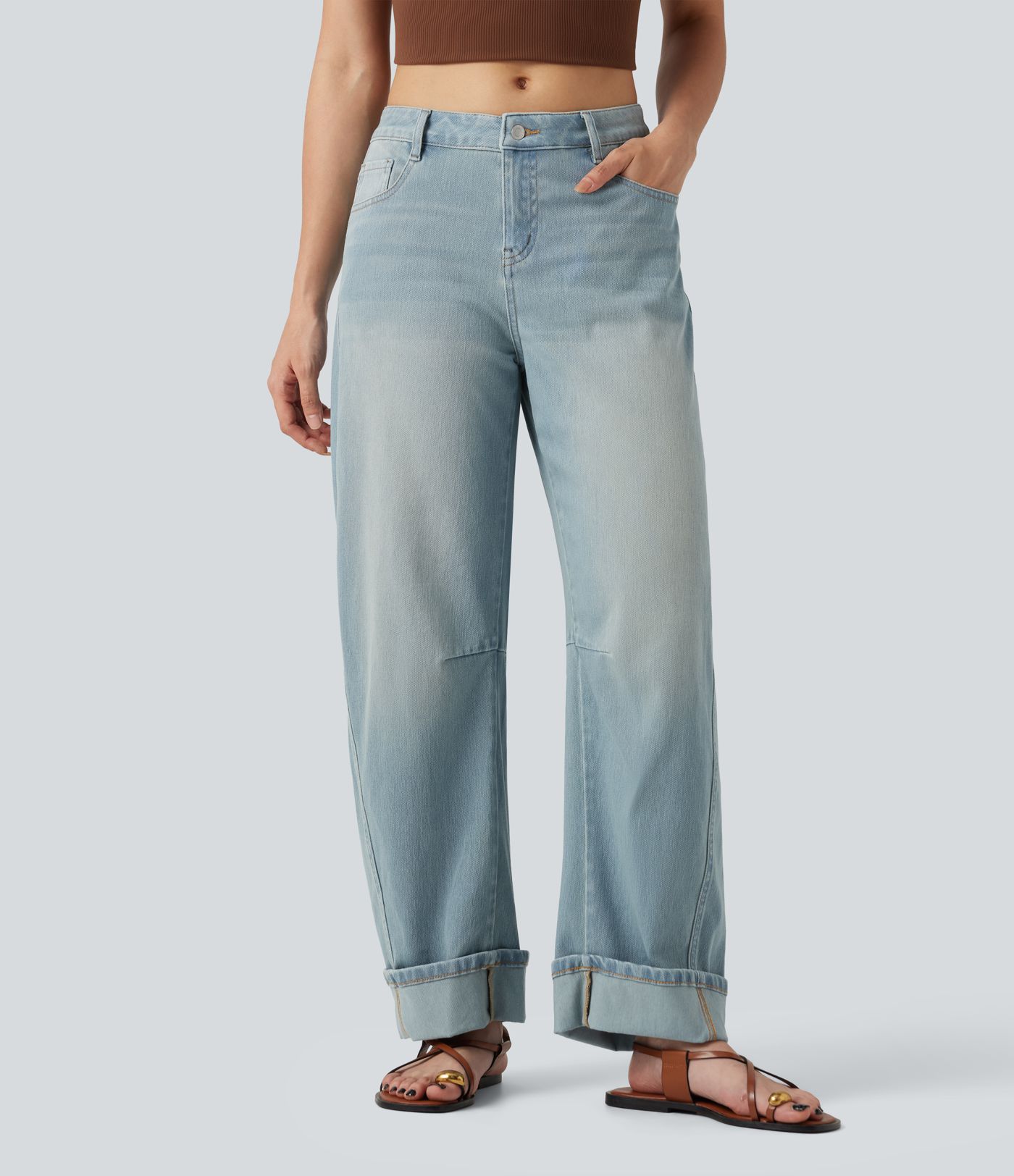 Jean coupe barrel Halara Flex™ taille basse à revers avec poches Jean coupe barrel Halara Flex™ taille basse à revers avec poches