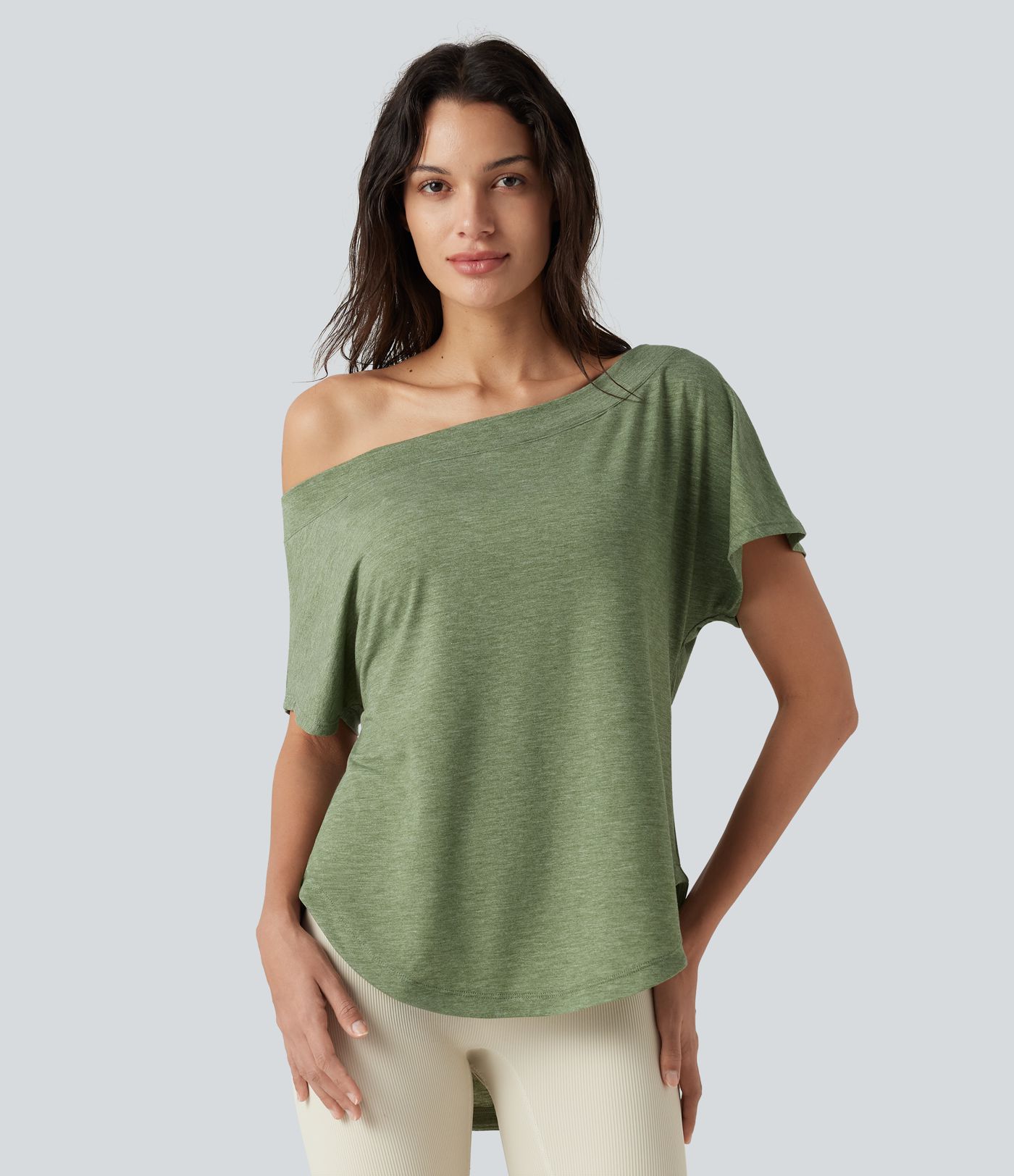 Top de un hombro con manga corta, dobladillo curvo y corte high-low, con sujetador integrado, estilo casual jaspeado Top de un hombro con manga corta, dobladillo curvo y corte high-low, con sujetador integrado, estilo casual jaspeado
