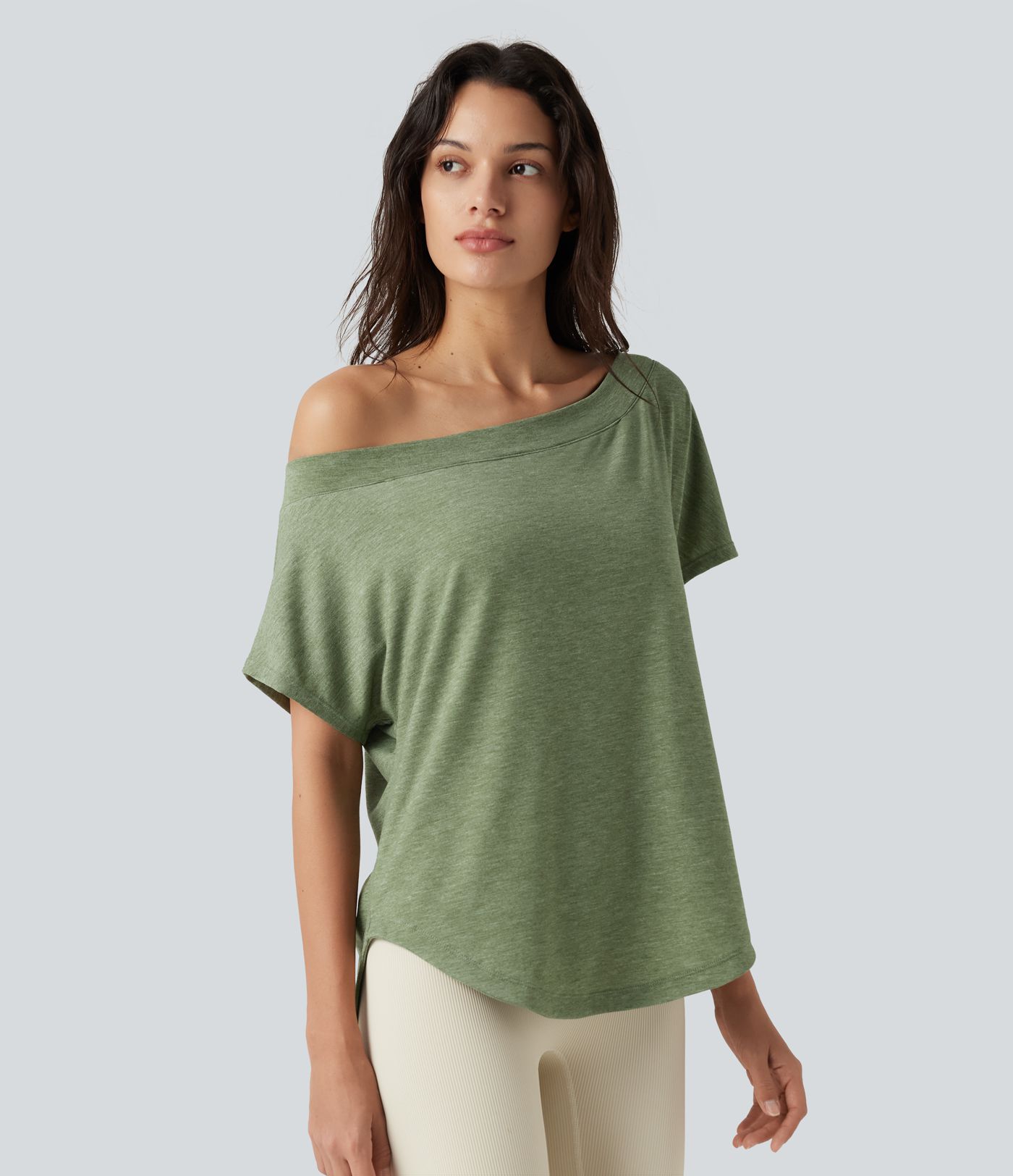 Top de un hombro con manga corta, dobladillo curvo y corte high-low, con sujetador integrado, estilo casual jaspeado Top de un hombro con manga corta, dobladillo curvo y corte high-low, con sujetador integrado, estilo casual jaspeado
