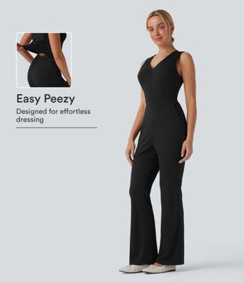 Combinaison bootcut à encolure en V, sans manches, décontractée, avec poches — version Easy Peezy Combinaison bootcut à encolure en V, sans manches, décontractée, avec poches — version Easy Peezy