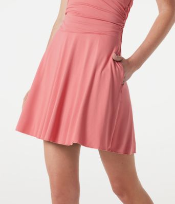 Mini-Freizeitkleid mit tiefem V-Ausschnitt, Neckholder, integriertem BH, Raffungen und Taschen