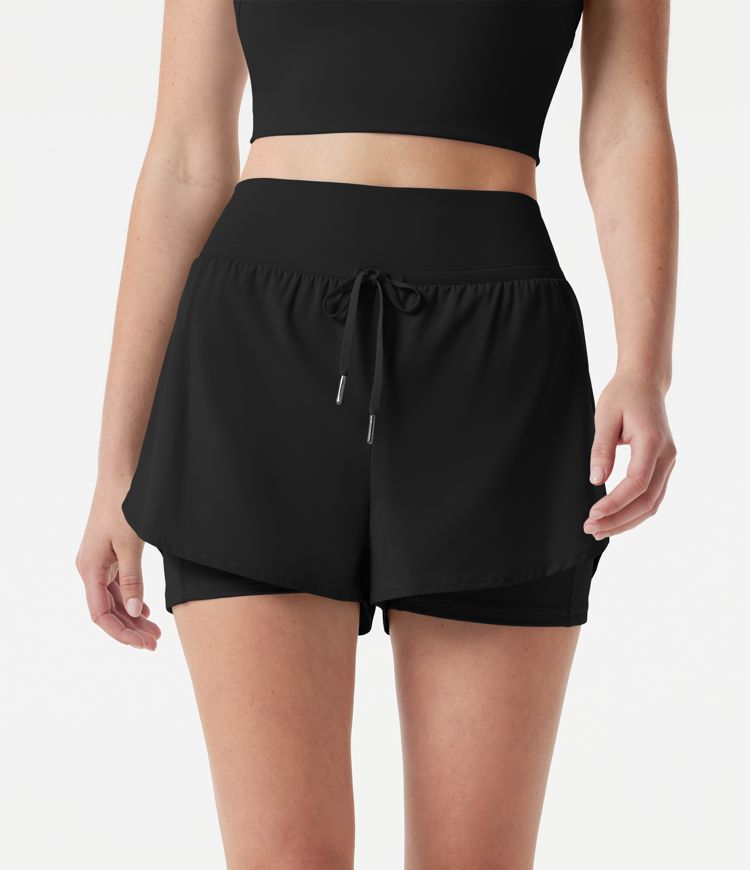 Breezeful™ hoch geschnittene 2-in-1-Trainingsshorts mit Tunnelzug, schnelltrocknend und mit Taschen