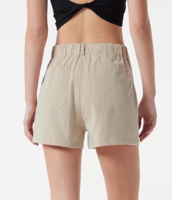 Lässige Shorts in Leinenoptik mit hohem Bund, mit Taschen - 7,62 cm Lässige Shorts in Leinenoptik mit hohem Bund, mit Taschen - 7,62 cm