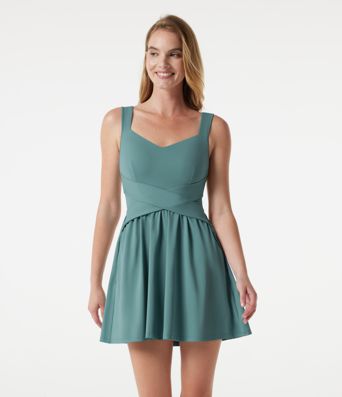 Robe courte décontractée et fluide avec soutien-gorge intégré et poches