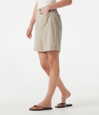 Lässige Shorts in Leinenoptik mit hohem Bund, mit Taschen - 17,78 cm Lässige Shorts in Leinenoptik mit hohem Bund, mit Taschen - 17,78 cm