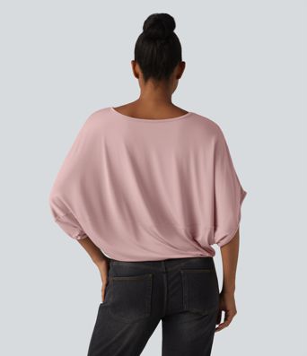 Round Neck Batwing Sleeve Relaxed Casual Top Round Neck Batwing Sleeve Relaxed Casual Top
