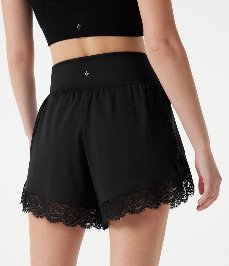 Softlyzero™ Airy - 2-in-1 Lauf-Shorts mit hohem Bund, Seitentaschen, Bauchkontrolle, Cool-Touch und Spitzensaum - 7,6 cm, UPF50+ Softlyzero™ Airy - 2-in-1 Lauf-Shorts mit hohem Bund, Seitentaschen, Bauchkontrolle, Cool-Touch und Spitzensaum - 7,6 cm, UPF50+