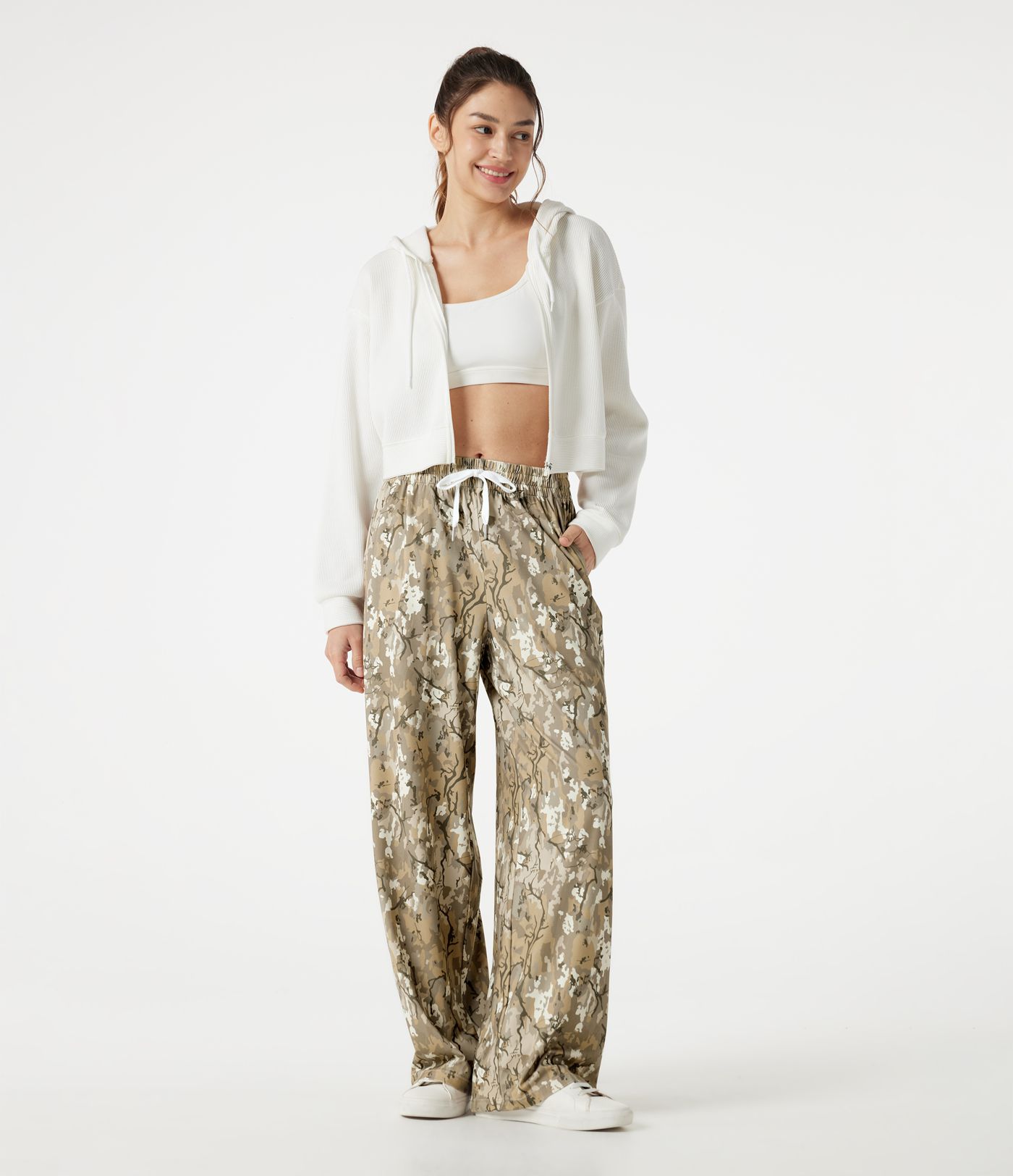 Halara UltraSculpt™ Camo Print Mid Rise Drawstring Running Baggy Pants with Pockets Halara UltraSculpt™ Camo Print Mid Rise Drawstring Running Baggy Pants with Pockets